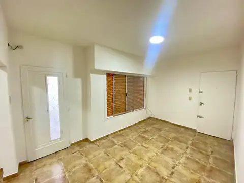 DEPARTAMENTO 3 AMBIENTES - BANFIELD - ESTE, GRAN BS. AS. SUR