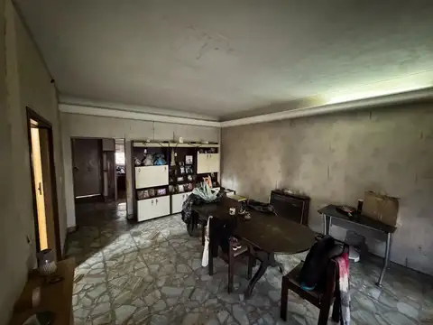 Casa 4 ambientes con 1 baño