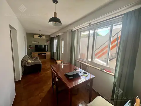 Depto Tipo Casa en Venta de 3 ambientes