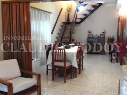 Lugones Al  900 - Morón