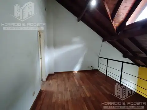 Depto Tipo Casa 2 ambientes con 1 baño