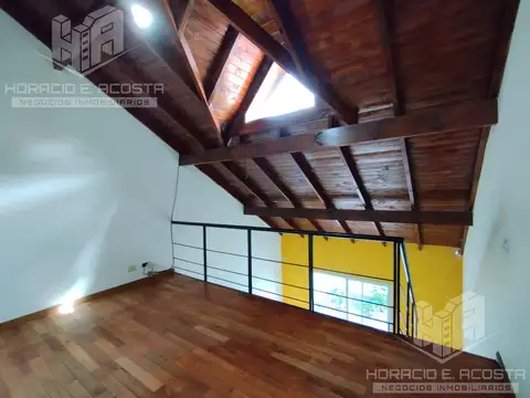 Depto Tipo Casa en Alquiler de 1 dormitorio