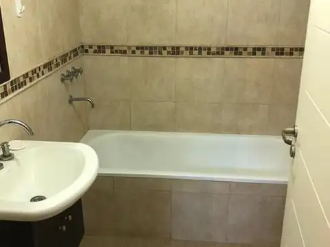 Depto Tipo Casa en Alquiler 9 años