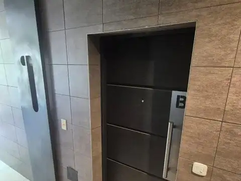 Departamento en Alquiler en Castelar, $ 450.000