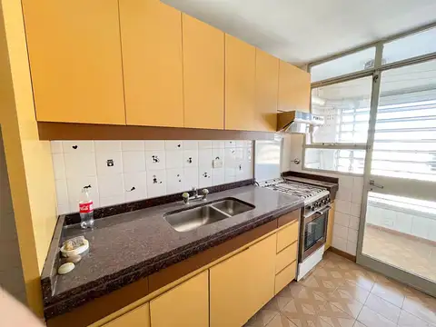 Departamento 3 ambientes con 2 baños
