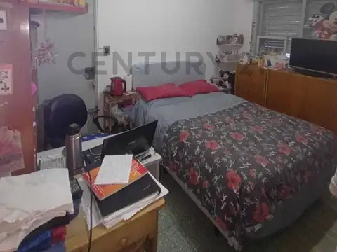 O`gorman 900, Piso 0