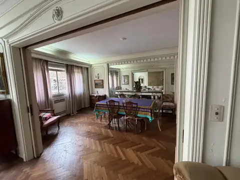 Departamento en Venta de 5 ambientes