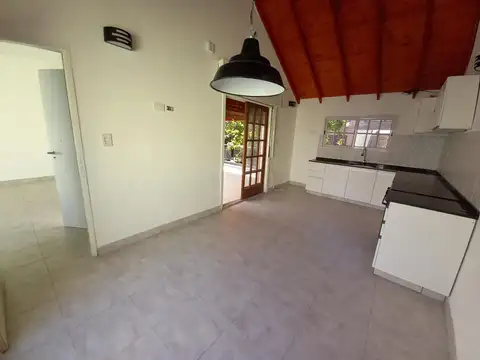 Depto Tipo Casa en Alquiler de 3 dormitorios