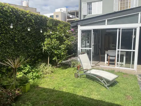 40 e/ 9 y 10 - PH EN VENTA LA PLATA