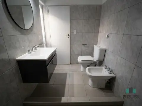 Venta casa Adrogué excelente ubicación