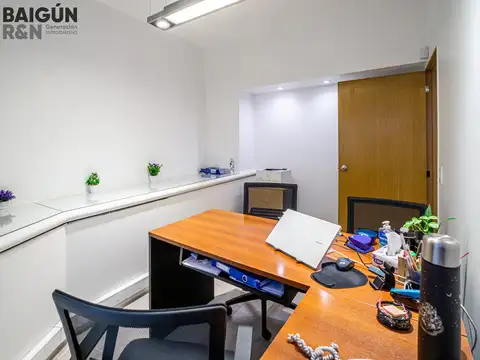 Oficina en Venta en Barrio Norte, USD 490.000