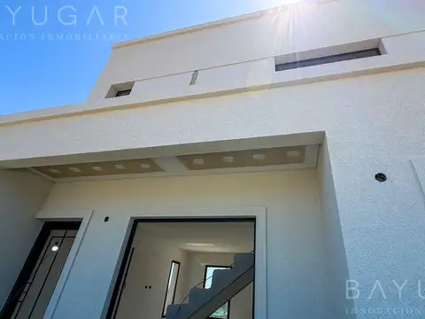 Casa en Venta en Pilar Del Este - Santa Elisa, USD 198.000
