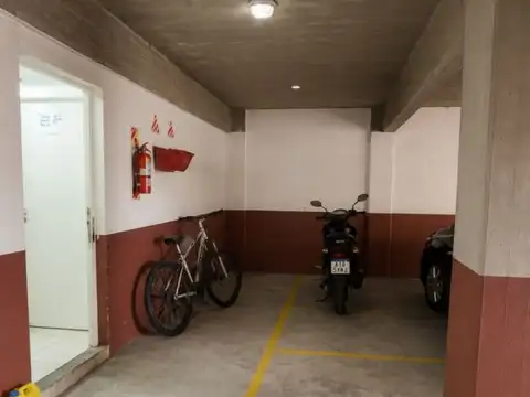 Cochera en Alquiler en Caseros, Partido de Tres de Febrero