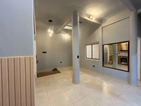 Depto Tipo Casa en Alquiler 40 años