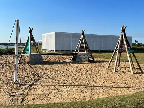 Terreno en Venta de 884,0 m2