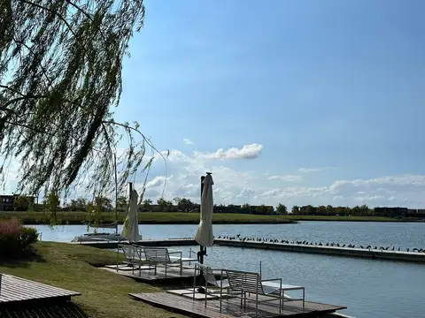 Terreno en Venta de 884,0 m2