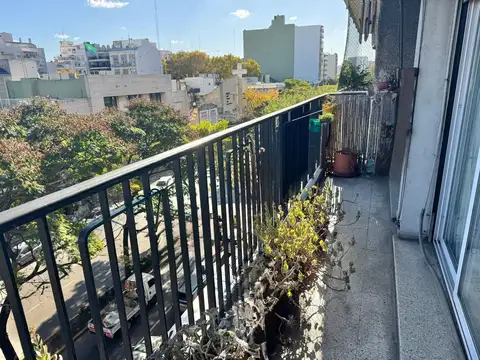 Departamento 3 ambientes con 2 baños