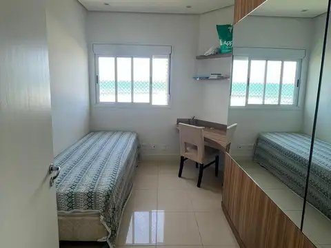 Camboriú ,brasil departamento de 236 m2 en primera línea de