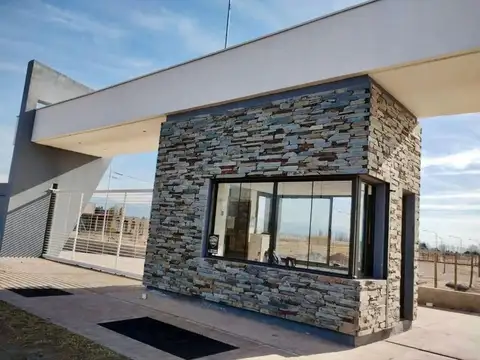 Terreno en Venta en Lunlunta, USD 19.000