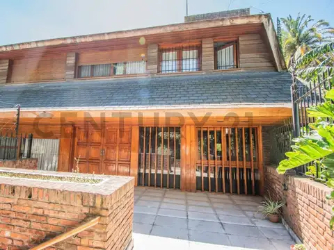 Martin Fierro 2300, Piso 0