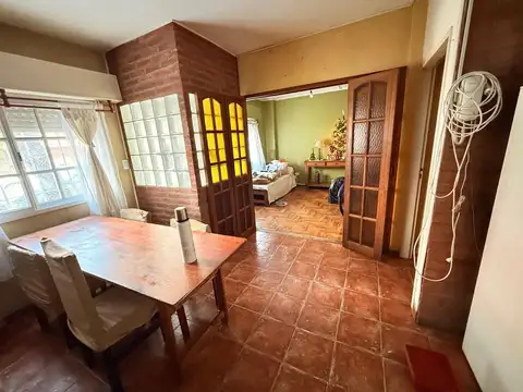 Depto Tipo Casa en Venta de 4 dormitorios