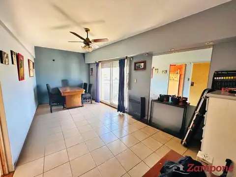Departamento de 4 amb al frente en Caballito