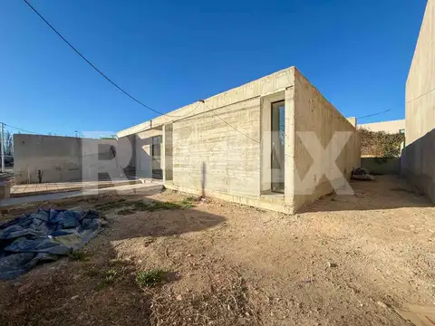 Casa en Venta en Neuquén, USD 270.000
