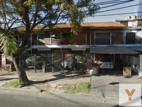 Paraná e/ Pedro Goyena y Fray Justo