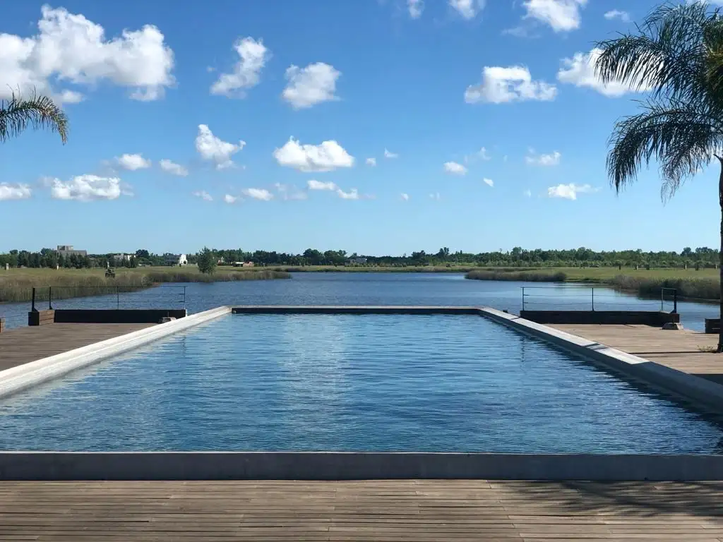 Lote interno en Barrio El Naudir - Escobar 100