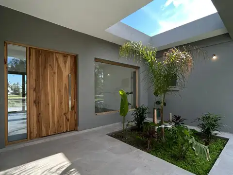 Casa 5 Ambientes a Estrenar con Salida a Laguna - Barrio El Naudir, Belén de Escobar.