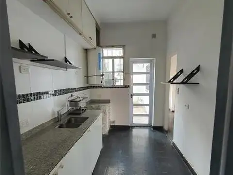 Depto Tipo Casa en Venta 35 años