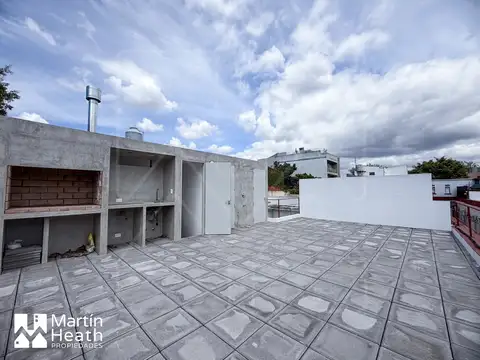 - VENTA - APTO CREDITO - PH 3 Amb. A Estrenar Con Terraza Y Parrilla.