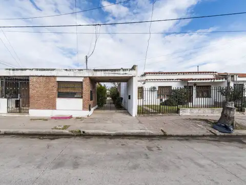 PH 2 DORMITORIOS EN VENTA EN BARRIO YAPEYÚ