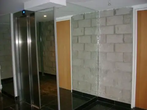 Av Directorio 3000, Piso 8