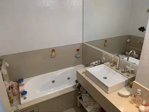 Departamento en Venta con 2 cocheras