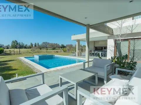 Casa en Venta de 5 dormitorios