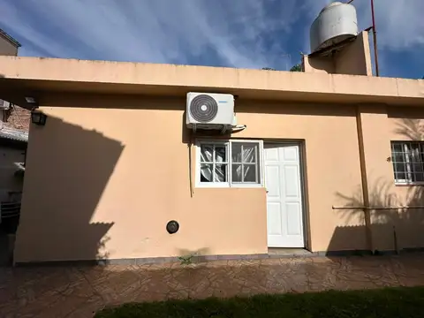 Depto Tipo Casa en Alquiler 56 años