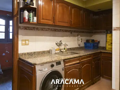 Casa en Venta en Monte Grande, USD 410.000