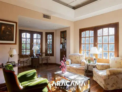 Casa en Venta al Oeste