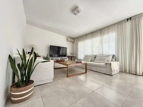 Casa en Venta en San Isidro Lasalle / Río, USD 380.000