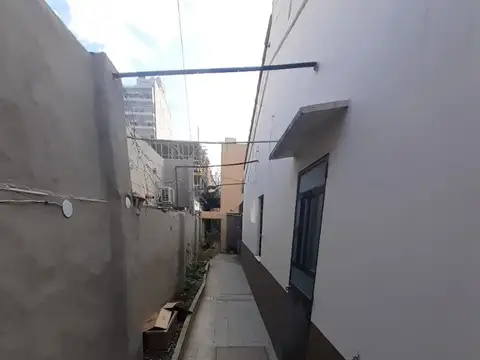 Paraguay 1800, Piso 00