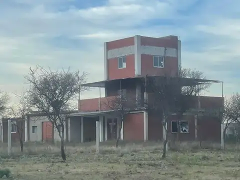 SE VENDE LOTE 480M2 VILLA DEL PRADO CON ESCRITURA