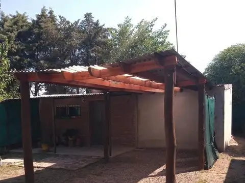 Casa 3 ambientes con 1 baño