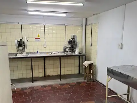 Galpon en Venta en Cuarta Sección, USD 160.000
