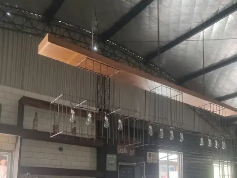 Local en Alquiler en Abbott, $ 850.000