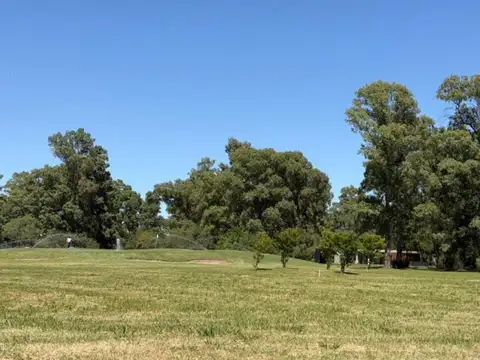 Terreno en Venta de 2762,0 m2