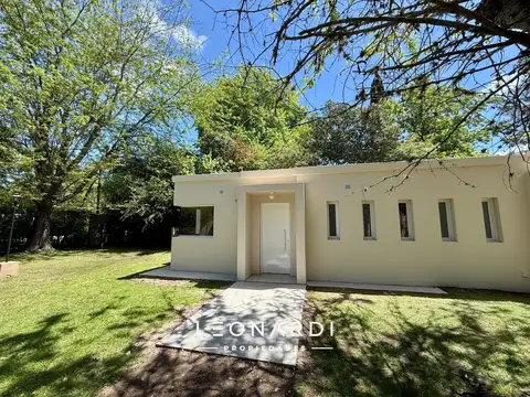 Casa tres ambientes en venta en El Cazador - Barrio abierto en Escobar - ID 5904