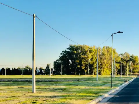 LOTE EN VENTA, BARRIO DON ALBERTO, GONNET