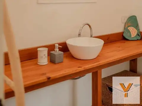Casa quinta en venta - 5 Dormitorios 3 Baños - Tigre