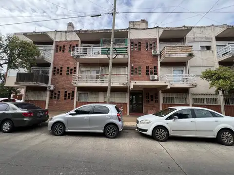 Martinez: Monoambiente C/balcón en Excelente Estado a 2 Cuadras Av Santa Fe